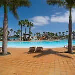 Sunny & Vibrant Apartment Corralejo